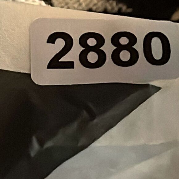 Sandra Darren size Medium houndstooth knit dress fit n flare - Picture 6 of 6